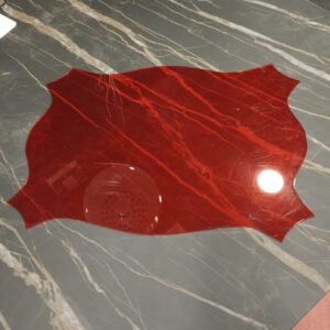 Tovaglietta in plexiglas sagomata - finitura arancione trasparente
