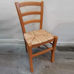 Sedia in legno paglia